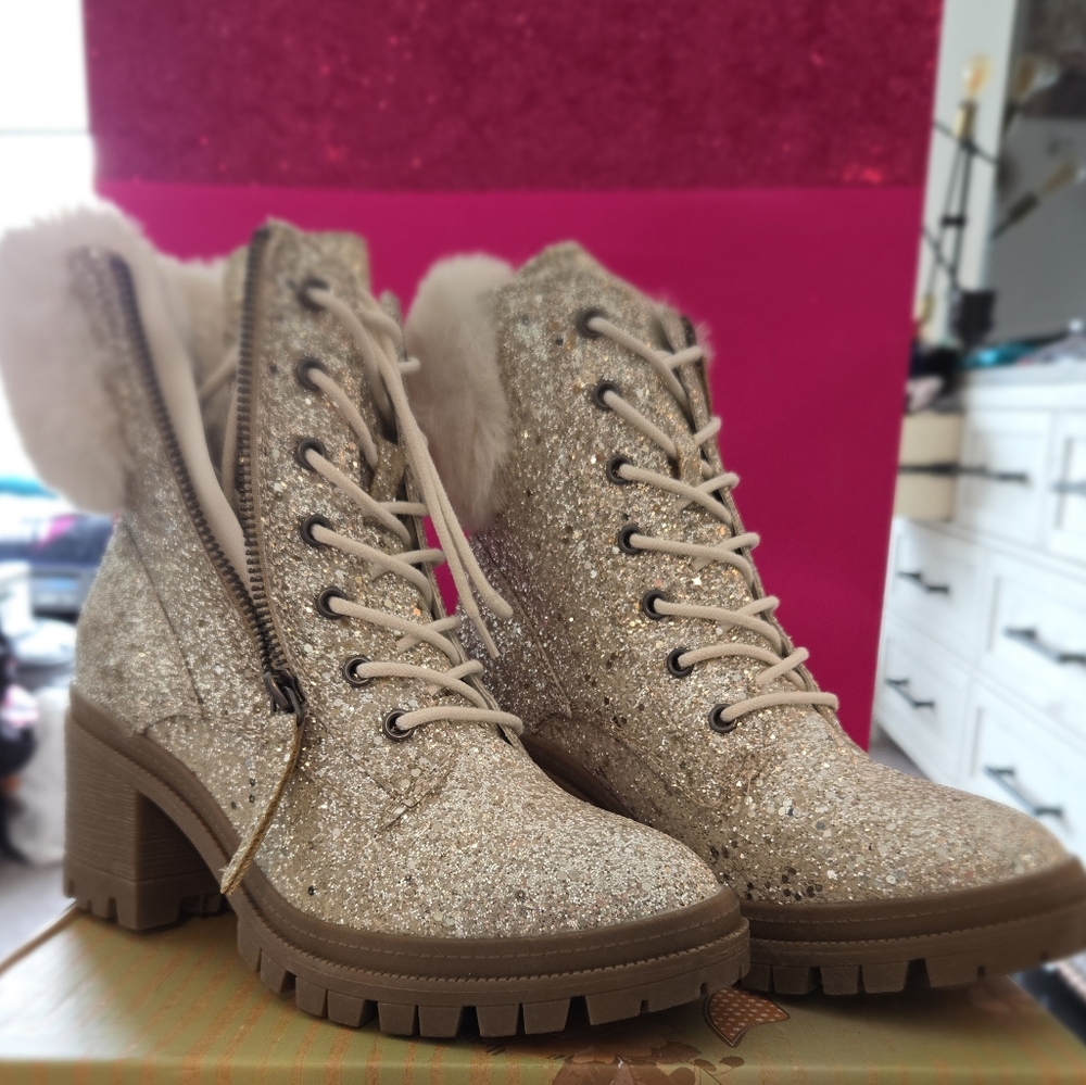 Women's Glitter Lace-Up Heel Fur Sparkle Fashion Snow Ski Lodge Work Boots